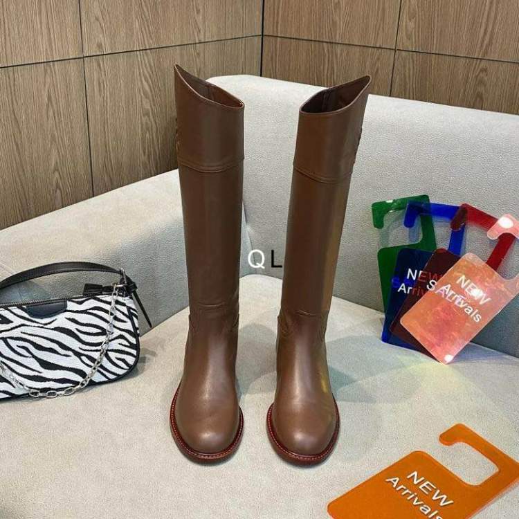 Picture of Fendi Shoes _SKUFendisz35-40LL01154813
